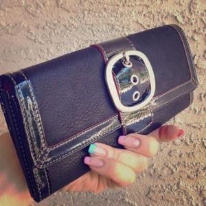Fossil Flap Clutch-style Wallet