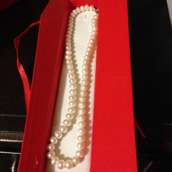 Pearl necklace