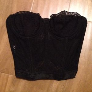 Black bustier / bralette !