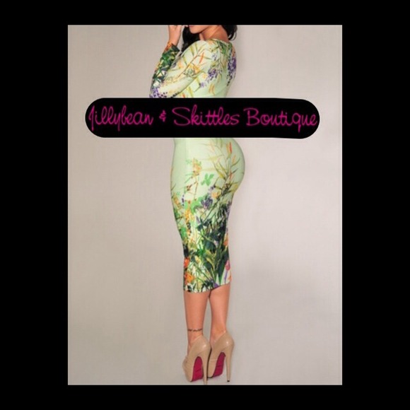 gorgeous midi garden print dress - Picture 2 of 2