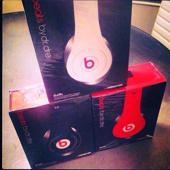 BRAND NEW Beats by Dr. Dre Studio HD Monster Cable