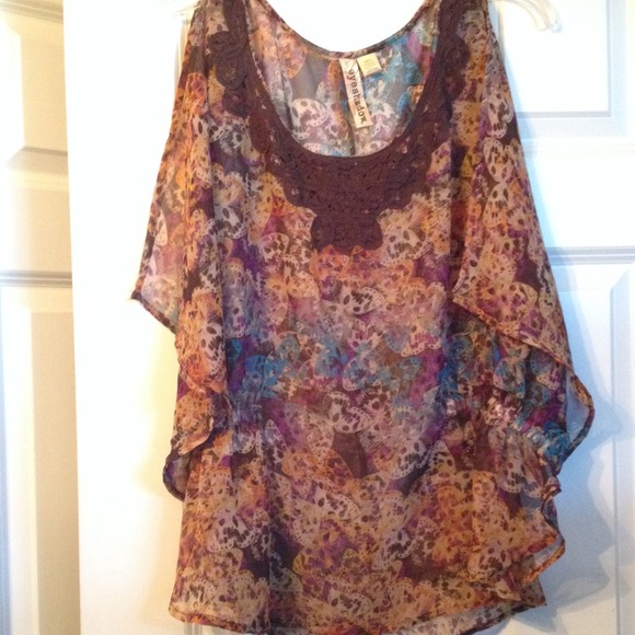 Split short sleeve sheer top with elastic waist