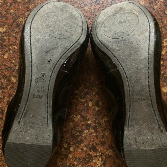 SOLD - Picture 3 of 4