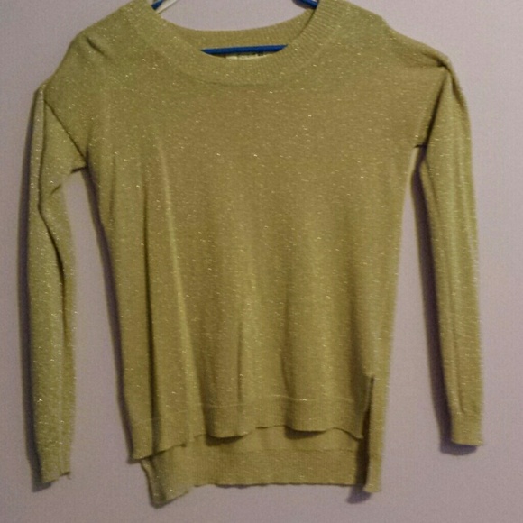 Sparkling long sleeve shirt!!