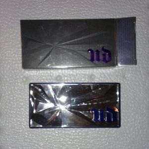 Sold-Urban decay shattered face case.