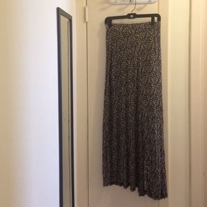 Brandy Melville maxi skirt