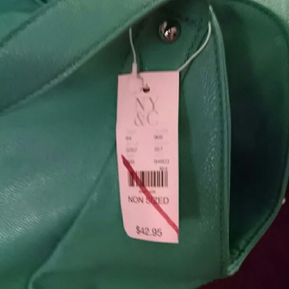 SOLD - Picture 2 of 4