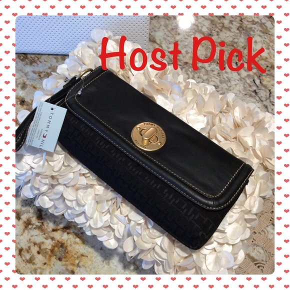 Tommy Hilfiger Handbags - SALE!  NEW TOMMY HILFIGER Leather & Cloth CLUTCH