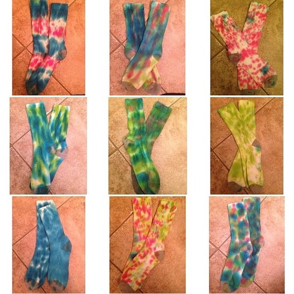 selling all my tye dye socks brand new never worn