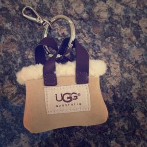 Ugg Mini Pouch