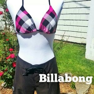 BILLABONG BOARD SHORTS