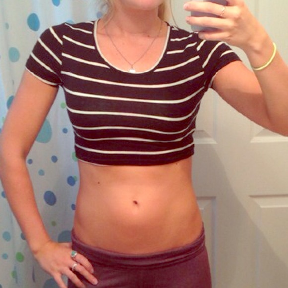 🔵SOLD🔵Striped crop top