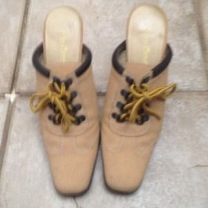 🚫SOLD🚫Slip On Heeled Boots