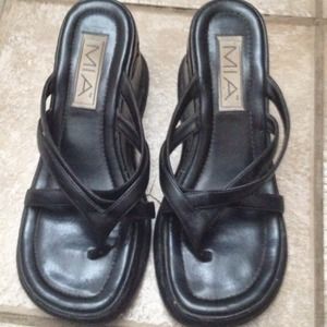 Cute Black Hard Sandals