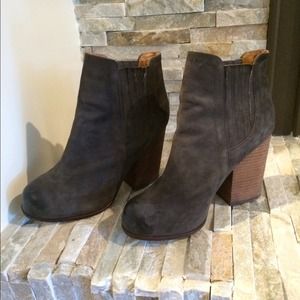 Jeffrey Campbell 100mm Suede Boots in Grey