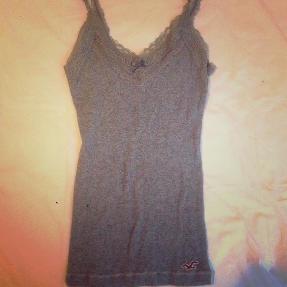 Grey laced Hollister tank - Picture 1 of 1