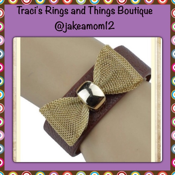 Jewelry - Leather and Bow bracelet🌟HOST PICK🌟
