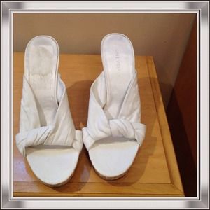 NINE WEST WHITE LEATHER HIGH WEDGES! NEW