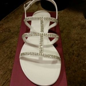 Bundle White/ clear jelly sandals