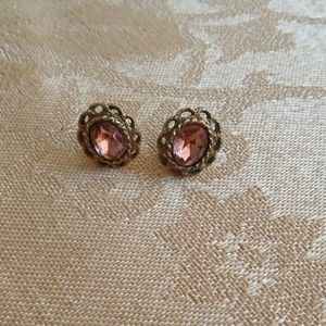 🌸 Beautiful Vintage Earrings 🌸