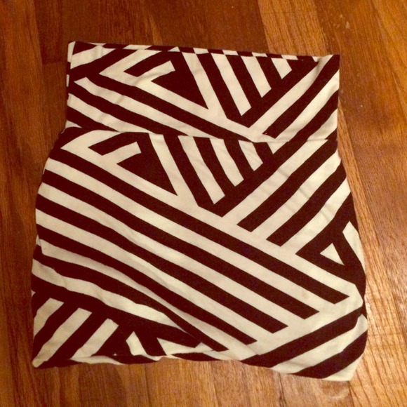 ‼️REDUCED‼️Crazy black and white mini skirt