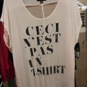Tops - Ceci n'est pas un T-shirt Tops - Ceci n'est pas un T-shirt
