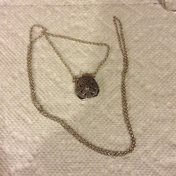 Sterling silver 925 purse locket necklace