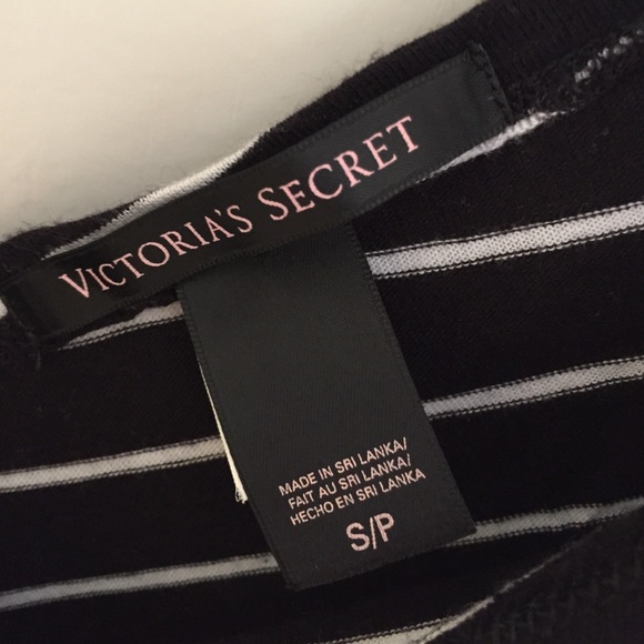 SOLD VIctoria’s Secret Black & White Striped Top - Picture 2 of 2