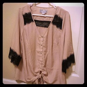 Nasty Gal lace 3/4 sleeve top