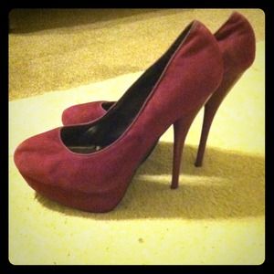 Plum colored stiletto, worn once!
