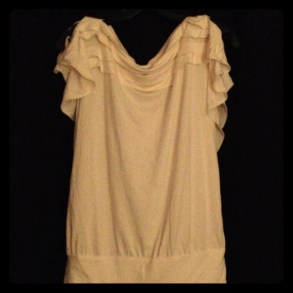 Max Studio Tops - CLEARANCE 💢 Beautiful Max Studio top