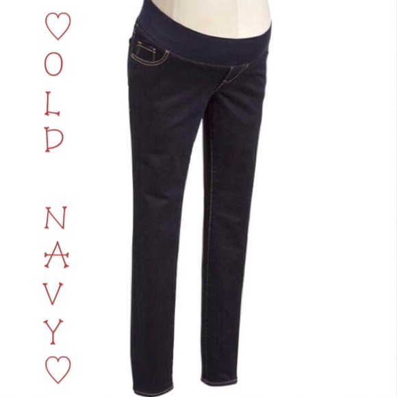 NWOT Maternity Skinny Jeans