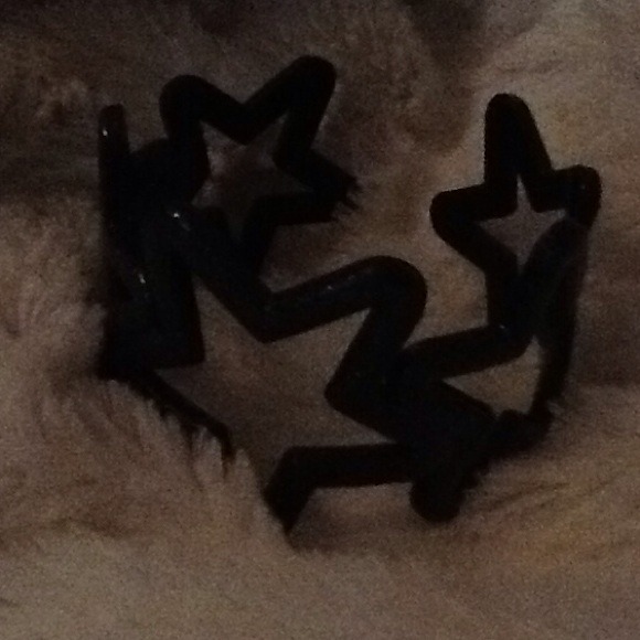 Black glittery bracelet