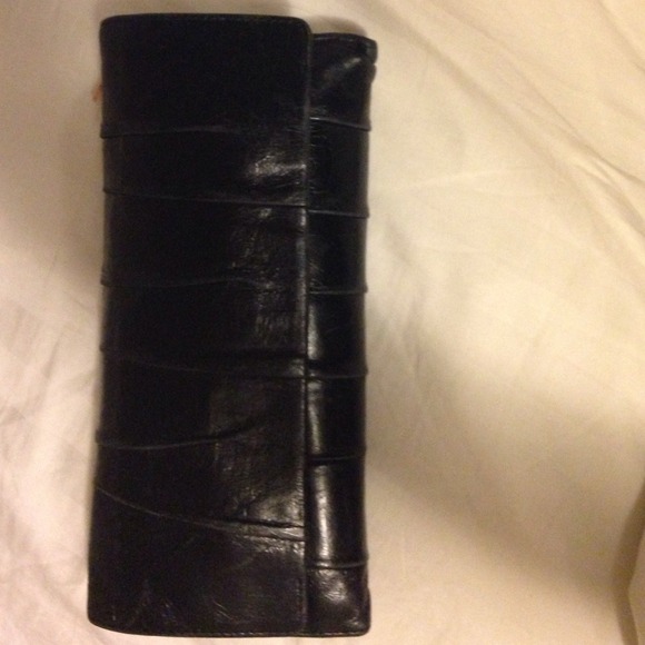 hobo trifold check book wallet/clutch - Picture 2 of 4