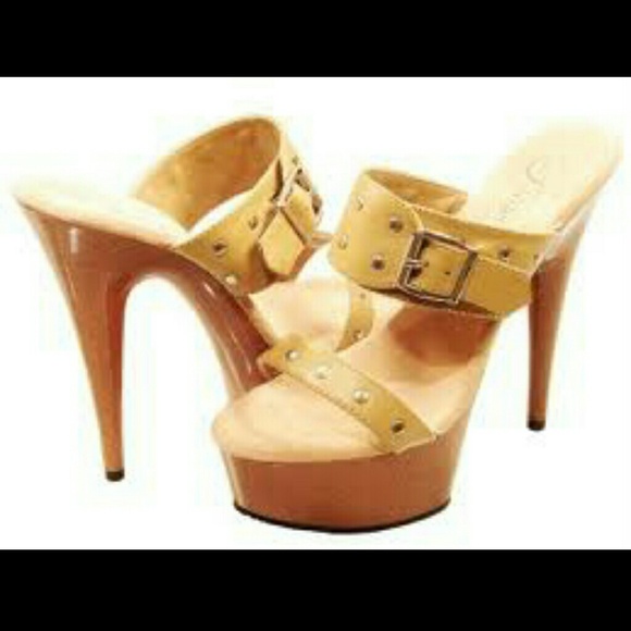 High heels sexy shoes