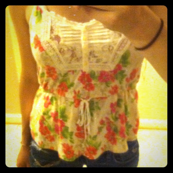 Aeropostale floral tank top