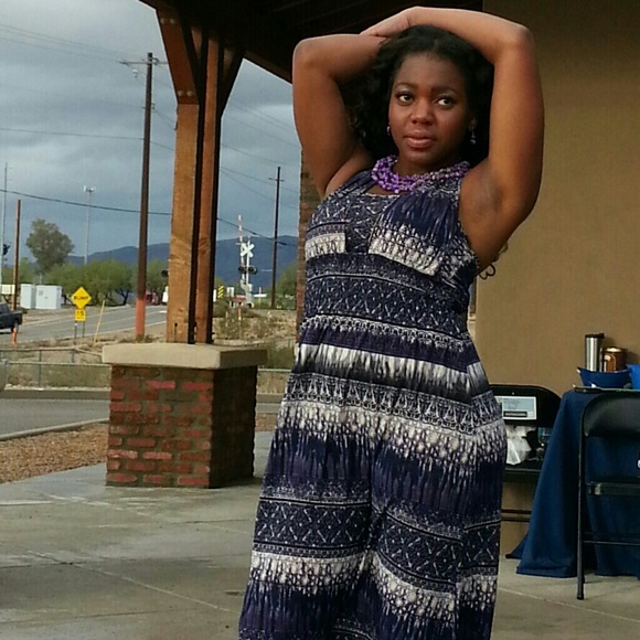 Purple tribal print halter Maxi Dress - Picture 2 of 3