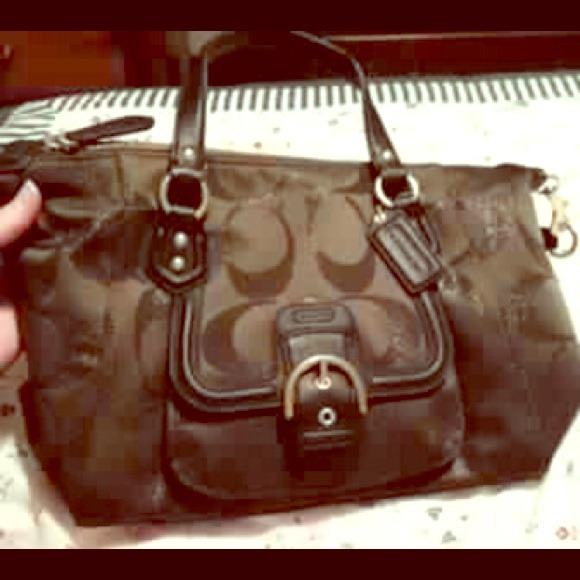 COACH PURSE AUTHENTIC MOSSY GREEN