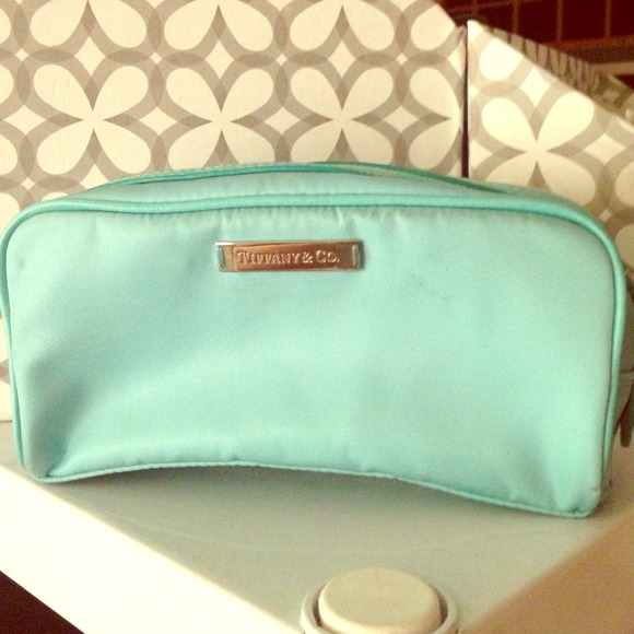 Tiffany blue cosmetics bag.