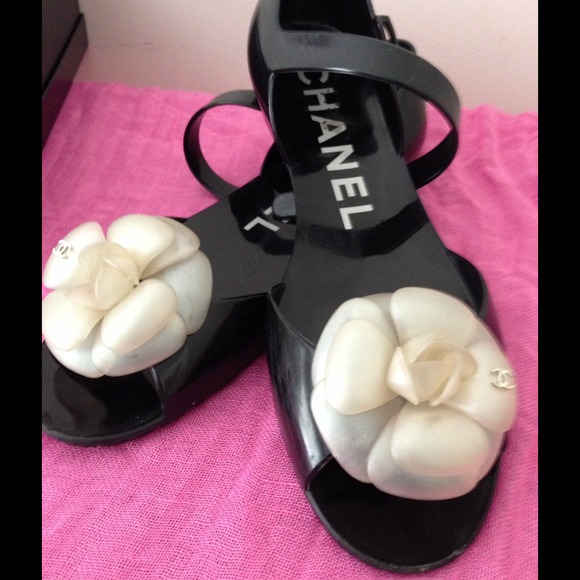 Pre-loved Authentic Chanel Jellies