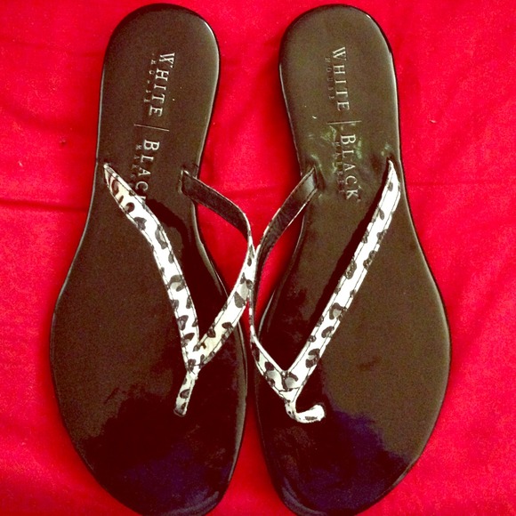 White House black market flip flops