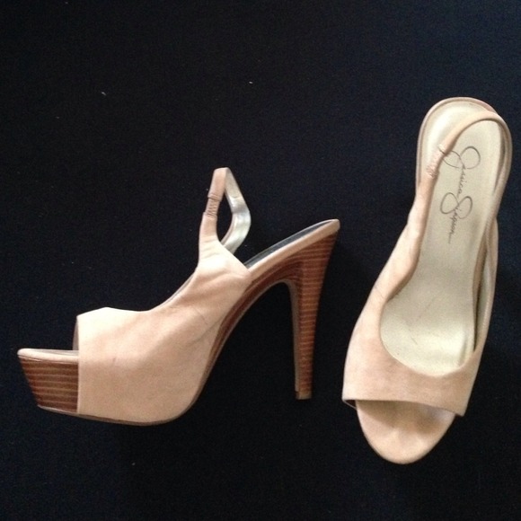 Hot sling back beige cork heels - Picture 2 of 4