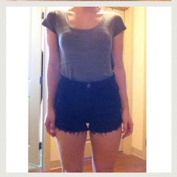 Lee black and grey cheetah print shorts! - Picture 3 of 3