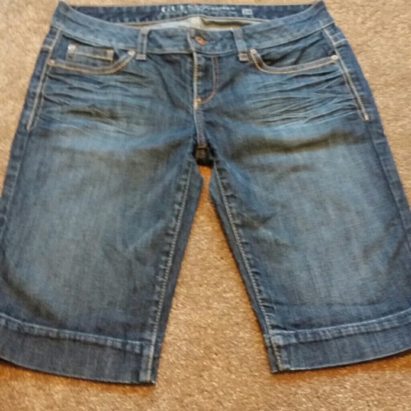 Guess denim walking shorts