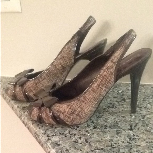 Nine West Peep-Toe With Bow Accent Sling Back Pump