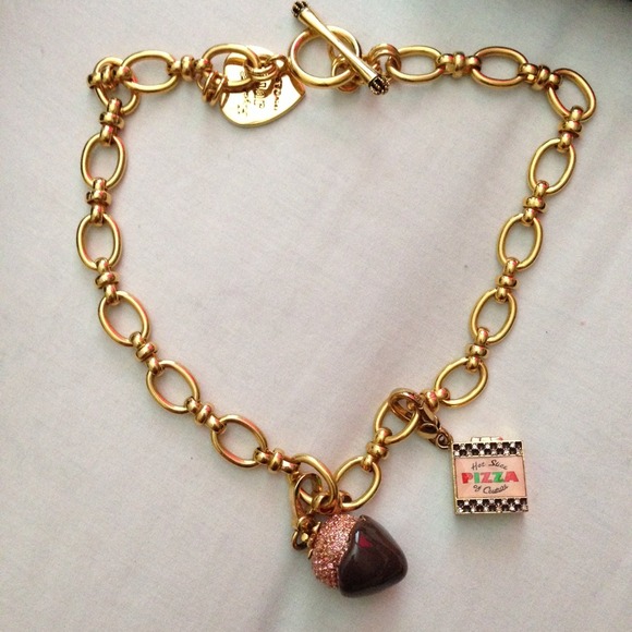💕JUICY COUTURE CHARM NECKLACE WITH CHARMS!!! 💕