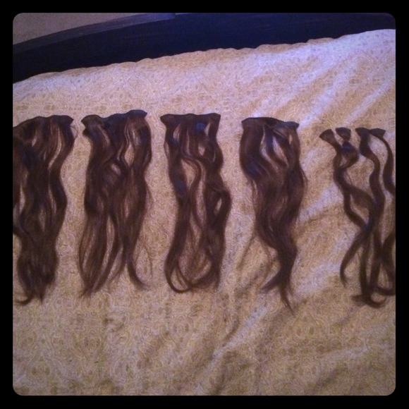 Dark Brown 18" clip-in human hair extensions
