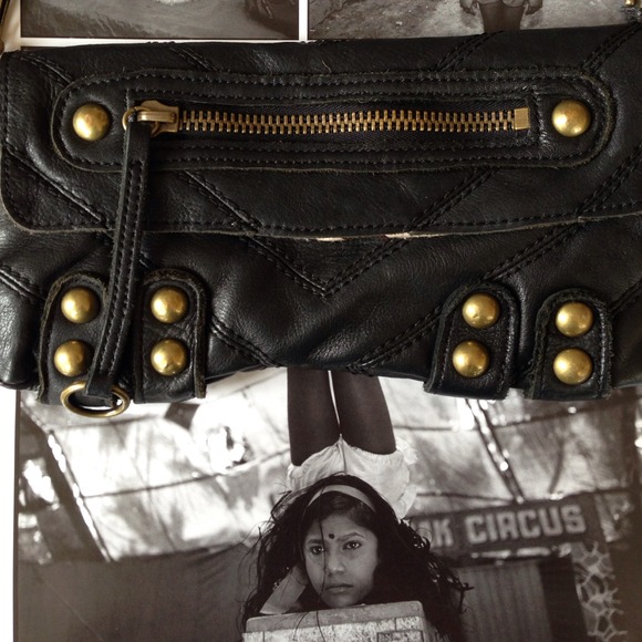 Linea Pelle leather handbag