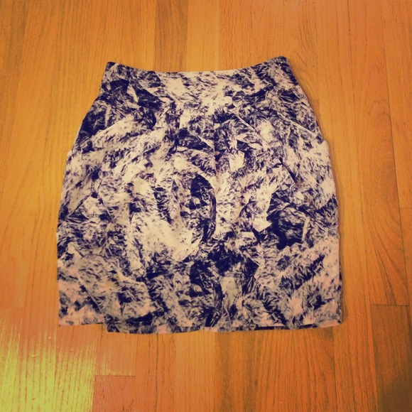 MINKPINK blue & white miniskirt