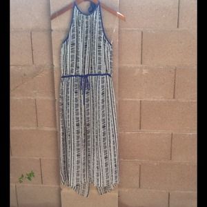 Mossimo black and white halter maxi dress